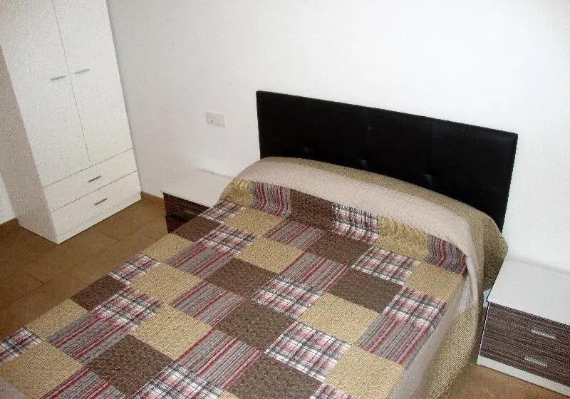 ３ベッドルームアパートメント, Apartamentos Las Palmeras 3000