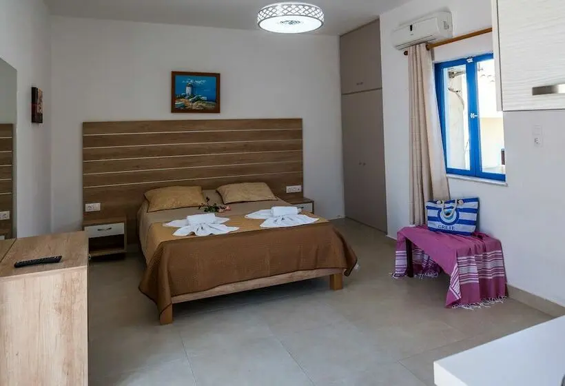 スタンダードスタジオ, Galazio Beach Resort