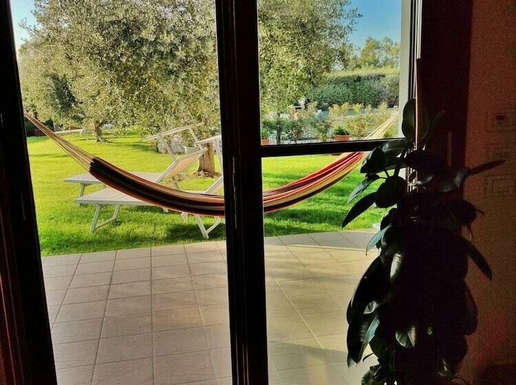 スタンダードルーム, La Posta Di Torrenova