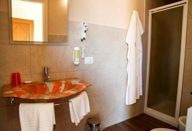 Номер Superior, Lu Pitrali