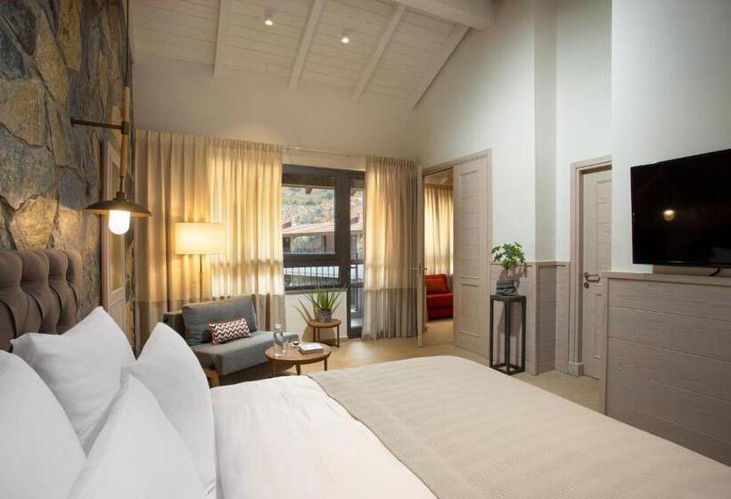 Suite with Balcony, Merom Golan Resort