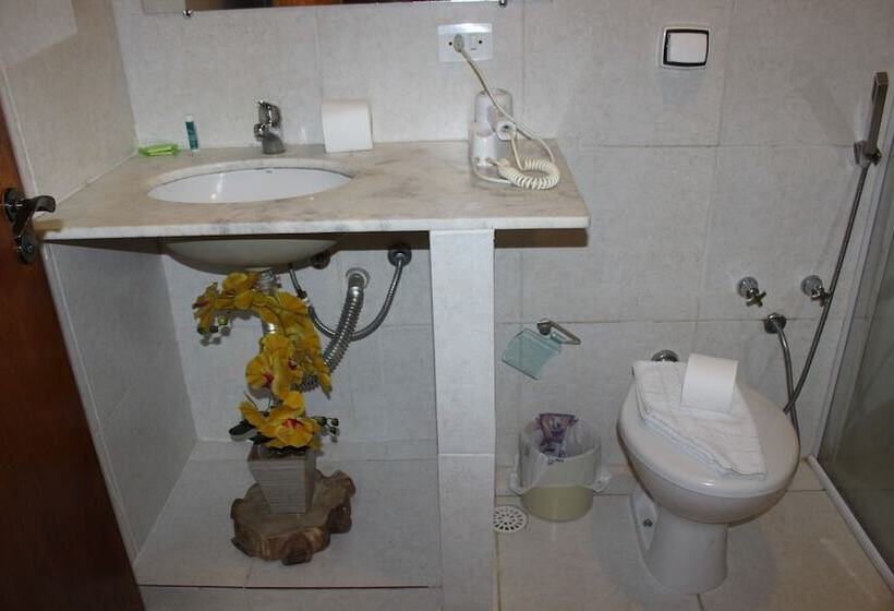 スタンダード4人部屋, Pousada Atalaia Capivari