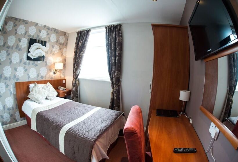 חדר סטנדרט יחיד, Thomas James