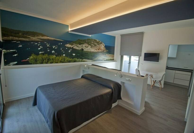 패밀리 룸, Hostal Sa Vinya Suites