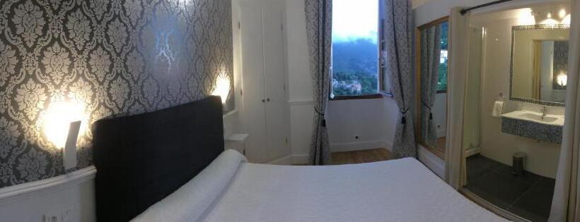 Номер Стандартный с Видом, A Spelunca