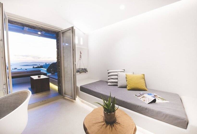 套房配有游泳池, Olvos Luxury Suites Mykonos