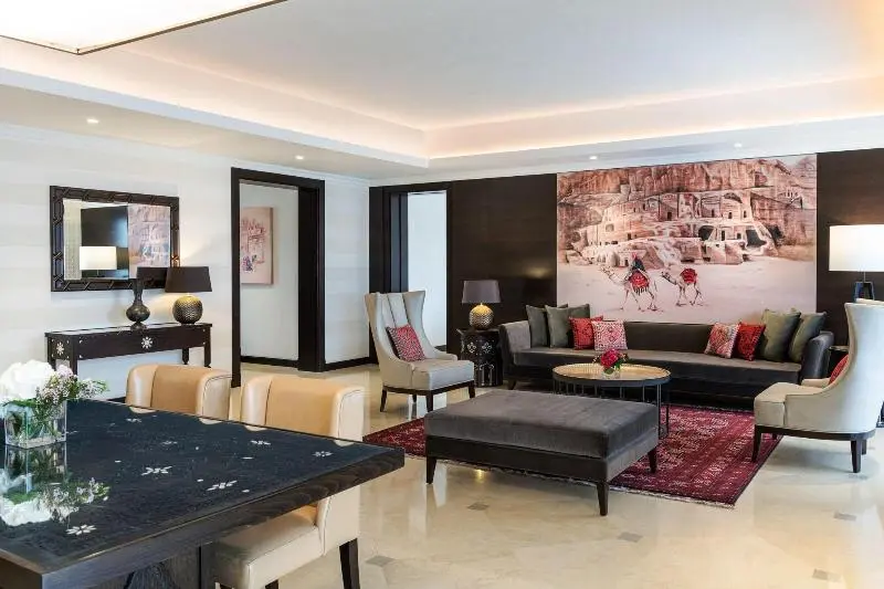キングサイズベッドのスイートルーム, Al Manara, A Luxury Collection Hotel, Aqaba