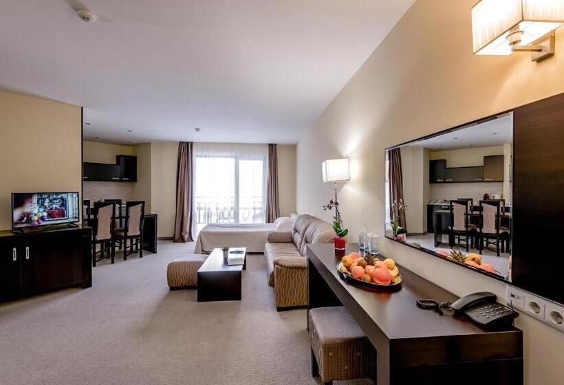 Полулюкс, Bellevue Ski & Relax   Half Board