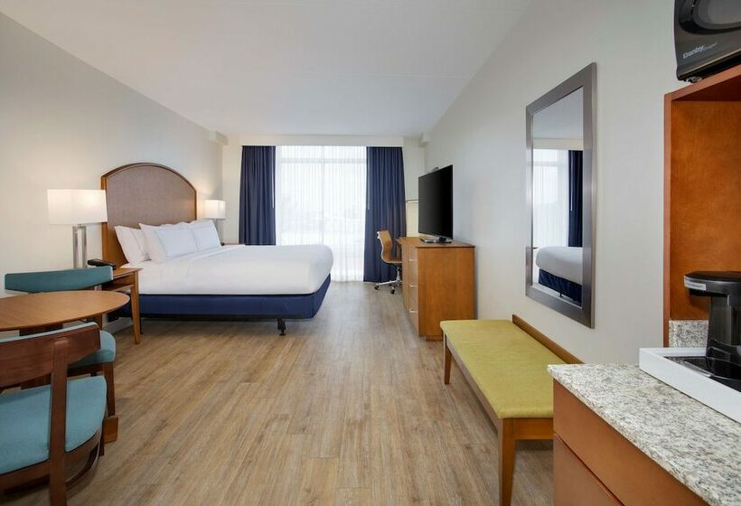 Номер Deluxe, Dello Ft Lauderdale Airport, Tapestry Collection By Hilton