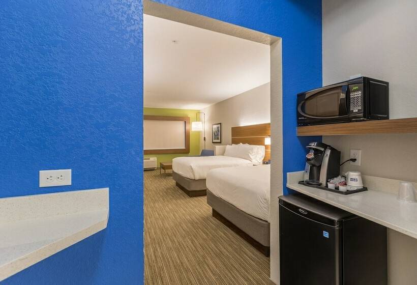 스위트, Holiday Inn Express & Suites   San Marcos South, An Ihg