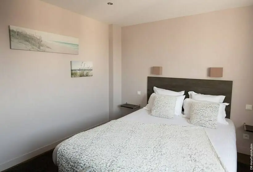 スタンダード4人部屋, Saint Aubin Logis Hôtel & Restaurant