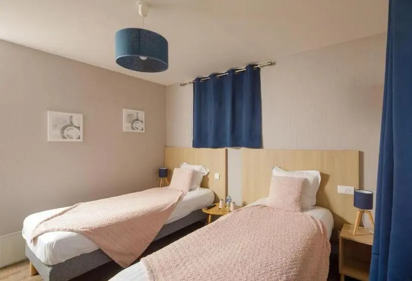 スタンダード4人部屋, Saint Aubin Logis Hôtel & Restaurant