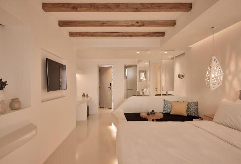 套房配有游泳池, Olvos Luxury Suites Mykonos