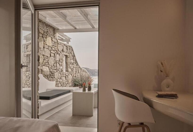 套房配有游泳池, Olvos Luxury Suites Mykonos