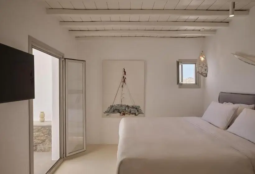 سوییت جونیور با چشم‌انداز دریا, Olvos Luxury Suites Mykonos