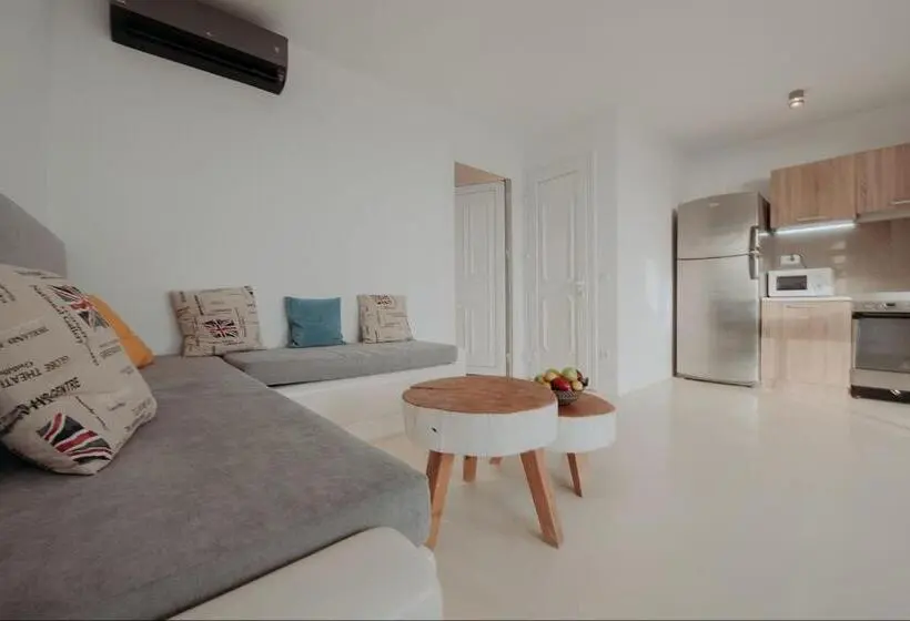سوییت خانوادگی, Olvos Luxury Suites Mykonos