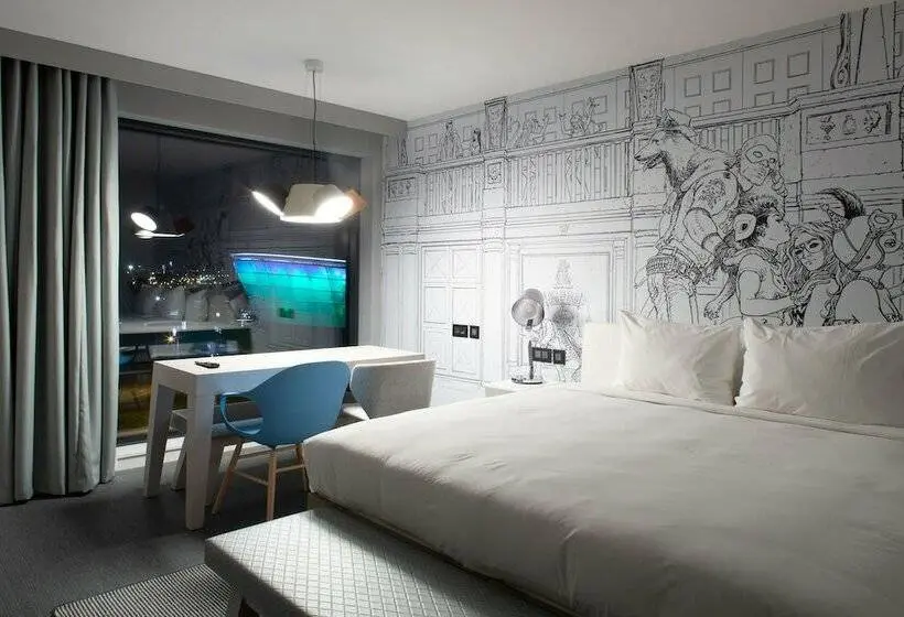 スタンダードルーム, Radisson Red Hotel, Glasgow
