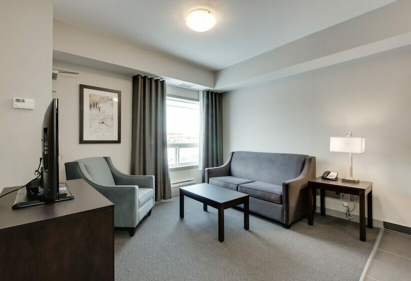 Люкс 2 Спальни, Ramada By Wyndham Grassland