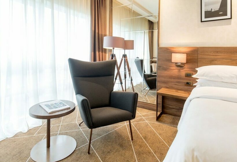 غرفة سوبيريور, Sheraton Novi Sad