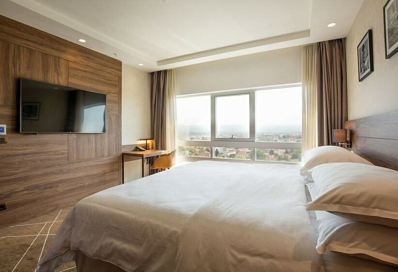 غرفة سوبيريور, Sheraton Novi Sad