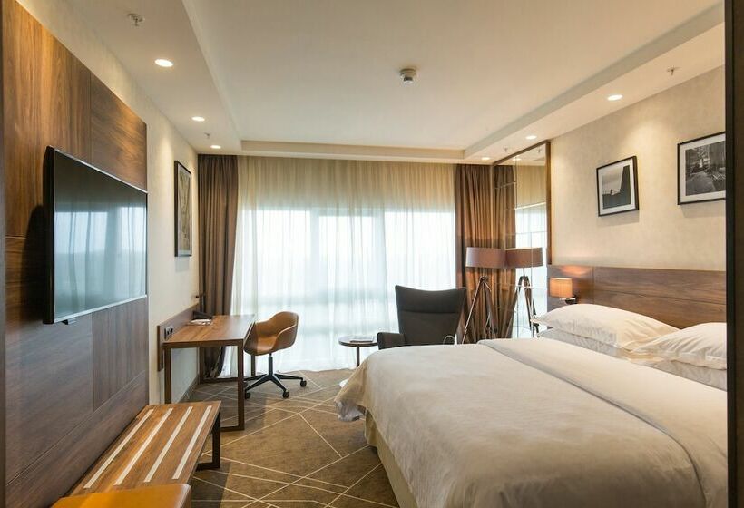 غرفة سوبيريور, Sheraton Novi Sad