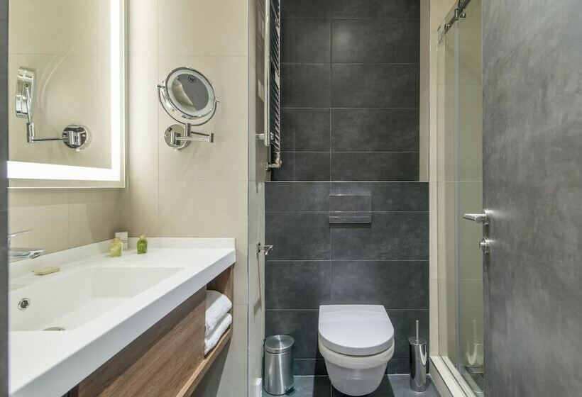 غرفة سوبيريور, Sheraton Novi Sad