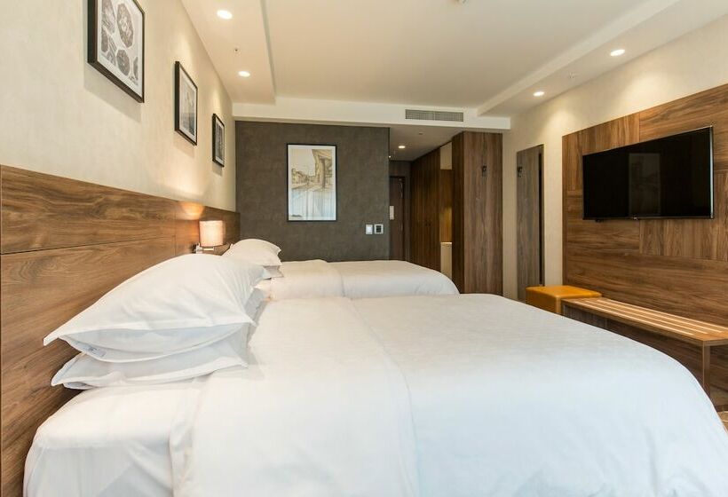 اتاق سوپریور, Sheraton Novi Sad