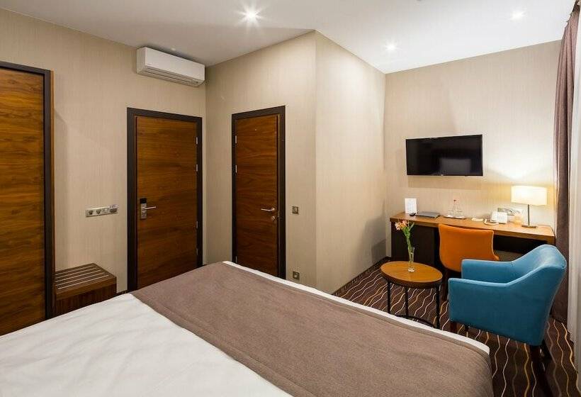 اتاق سوپریور, Taurus City