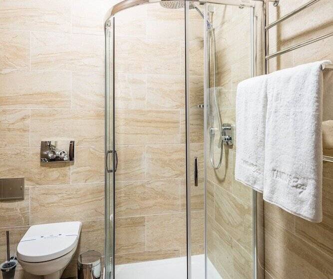 اتاق سوپریور, Taurus City