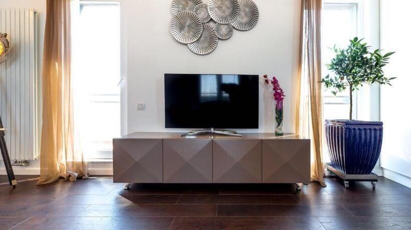 디럭스 룸, Uba Accommodation Apart