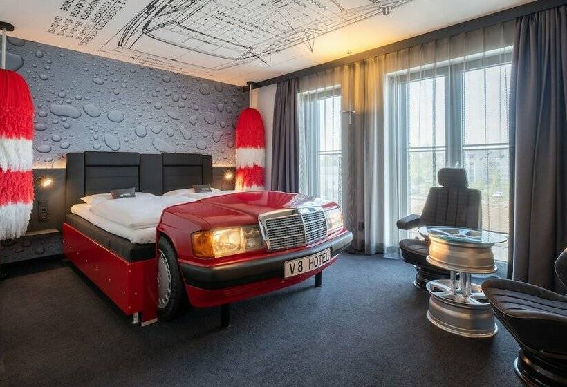 Номер Стандарт Тематический, V8 Hotel Köln At Motorworld