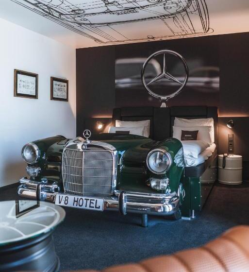 Номер Стандарт Тематический, V8 Hotel Köln At Motorworld