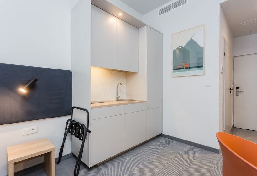 إستوديو قياسى, Platinum Hotel&residence Wilanów