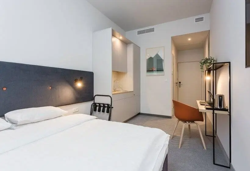 استودیوی استاندارد, Platinum Hotel&residence Wilanów