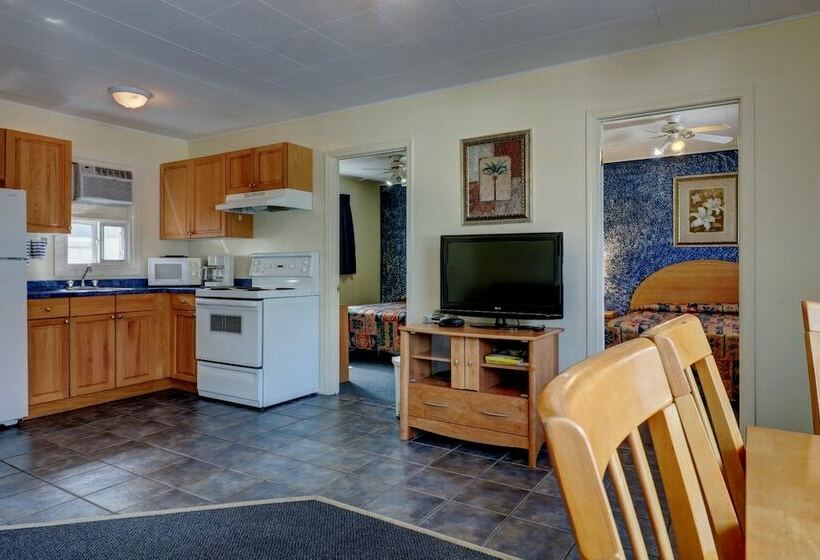 带2个卧室的套房, Sunny Beach Motel