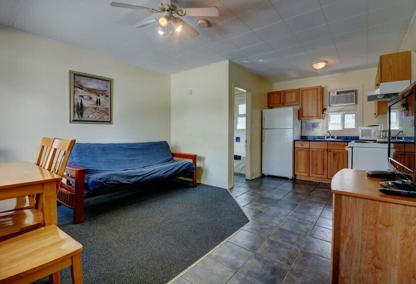 带2个卧室的套房, Sunny Beach Motel