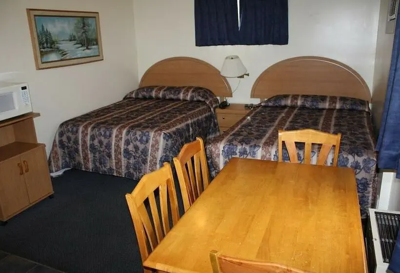 سوییت خانوادگی, Sunny Beach Motel