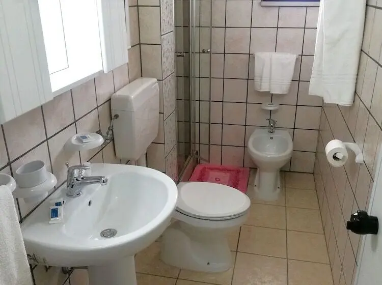 景色の見えるスタンダード４人部屋, Baia Del Cigno