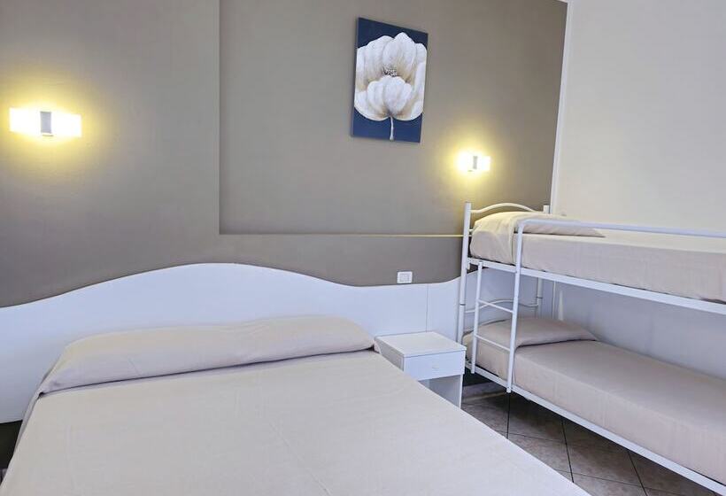 חדר משפחתי, Baia Del Cigno