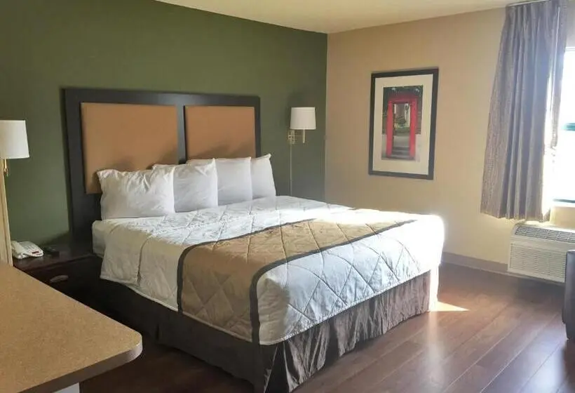 キングサイドベッドのスタンダードワンルーム, Extended Stay America Select Suites   Detroit   Novi   Haggerty Road