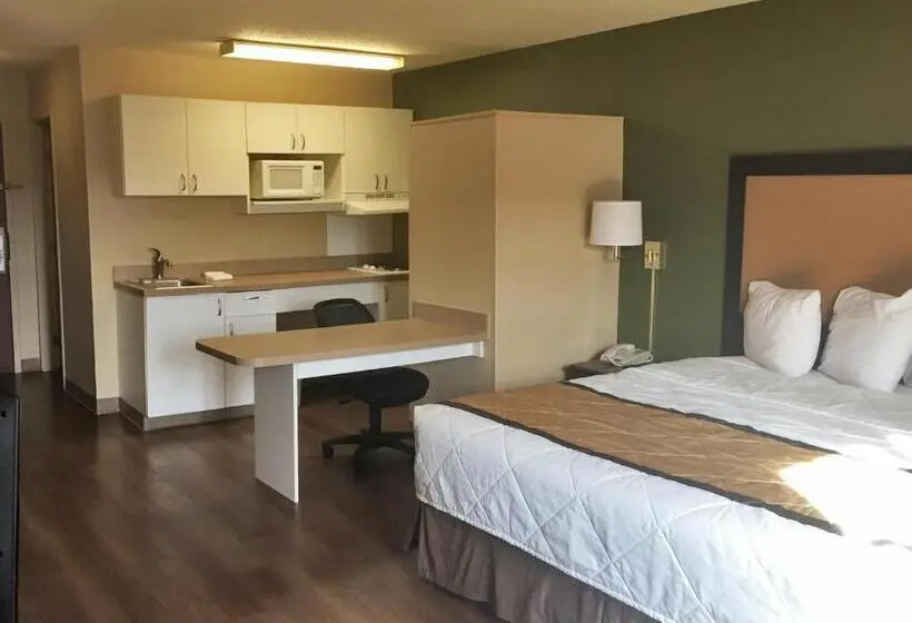 キングサイドベッドのスタンダードワンルーム, Extended Stay America Select Suites   Detroit   Novi   Haggerty Road