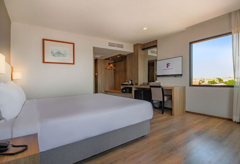 Deluxe room with river view, Fortune View Khong Hotel Nakhon Phanom