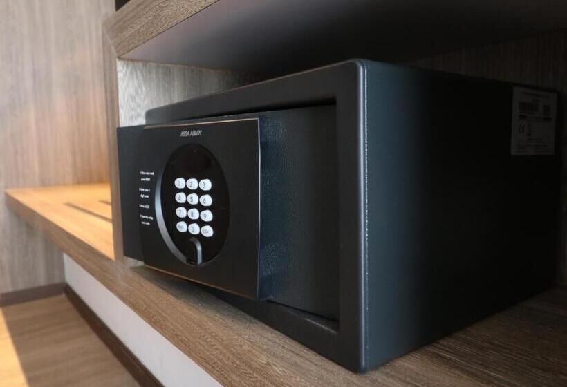 Deluxe room with river view, Fortune View Khong Hotel Nakhon Phanom