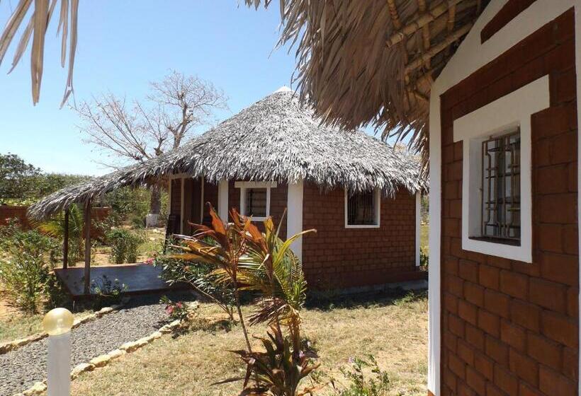 بنگله خانوادگی, Lakana Ramena