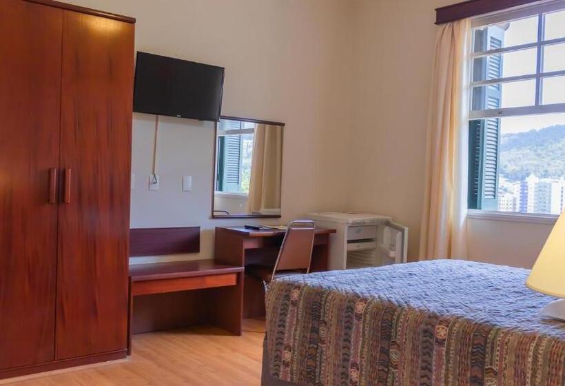 标准间, Monte Real