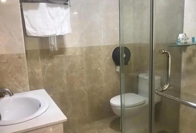 اتاق لوکس با بالکن, Green Park Hotel Quy Nhon