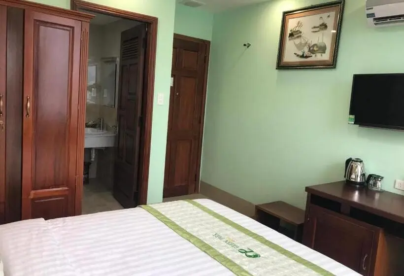 اتاق لوکس با بالکن, Green Park Hotel Quy Nhon