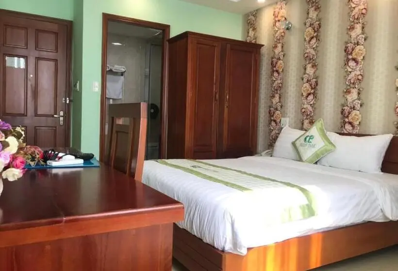 اتاق لوکس با بالکن, Green Park Hotel Quy Nhon