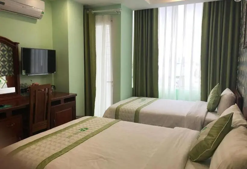 اتاق استاندارد سه تخته با بالکن, Green Park Hotel Quy Nhon