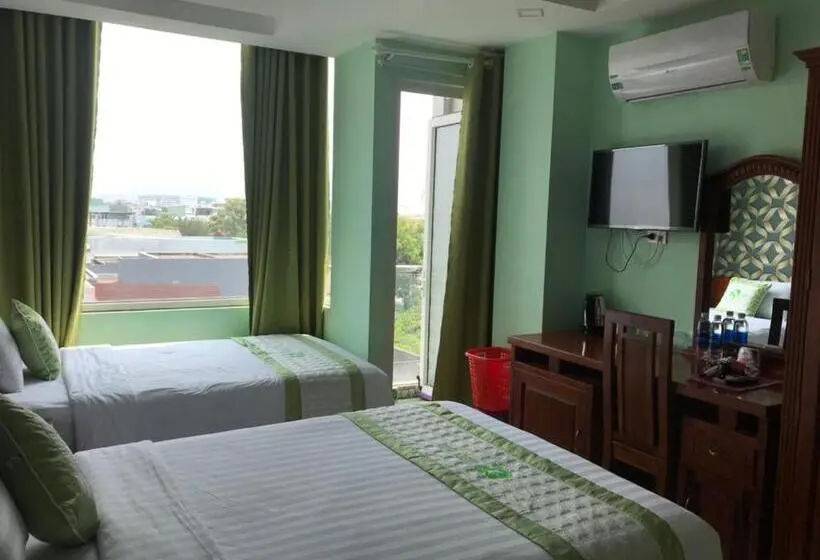 اتاق استاندارد سه تخته با بالکن, Green Park Hotel Quy Nhon